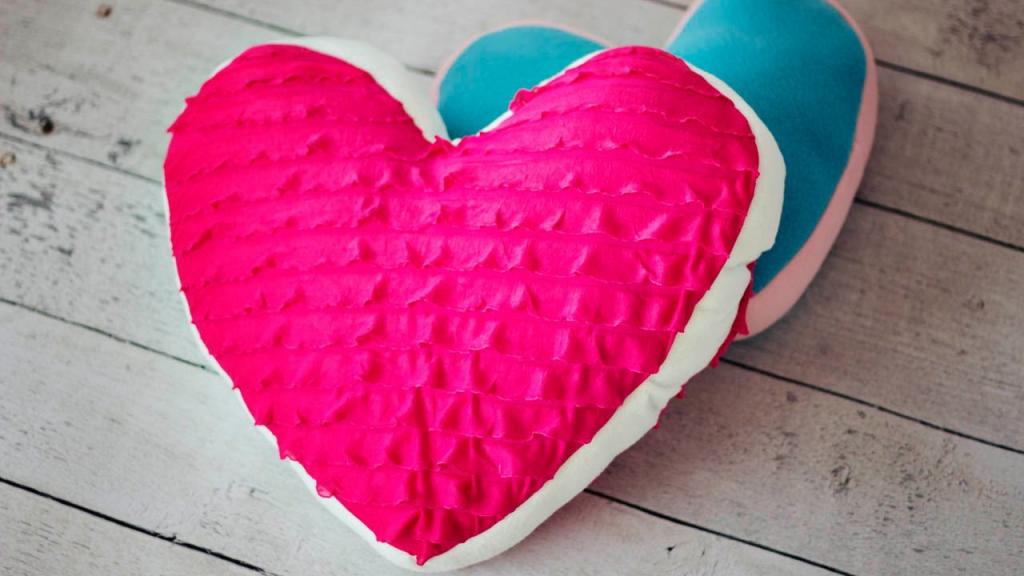 How To Sew A Heart Pillow? Step by Step Instructions