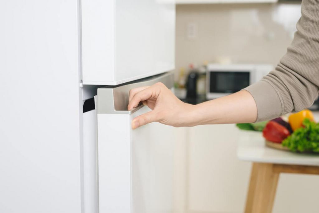 Why Your Fridge Door Won't Close 🔧 Express Appliance Repair