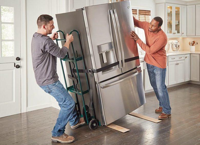Can You Lay A Refrigerator Down - Moving Tips 2022 - NorseCorp