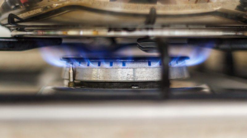 How To Adjust Pilot Light On Gas Stove? 3 Different Situations! - Krostrade
