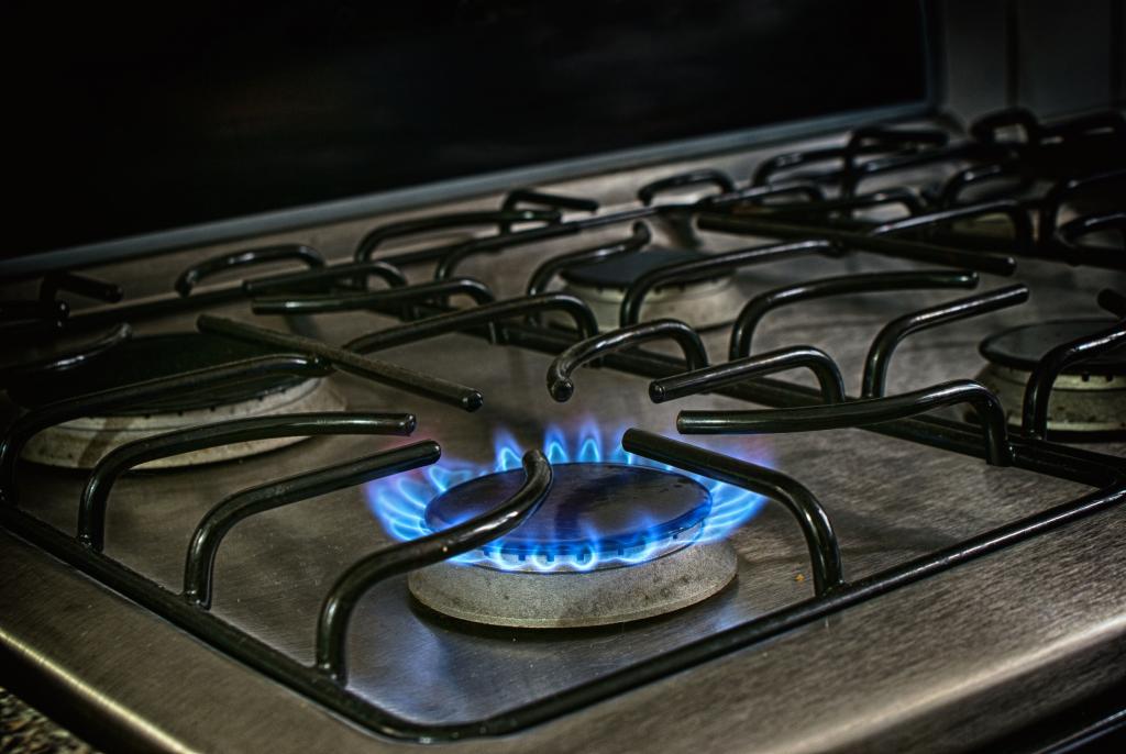 How to Light the Pilot Light in Your Hotpoint Oven: – 1st Source Servall Blog