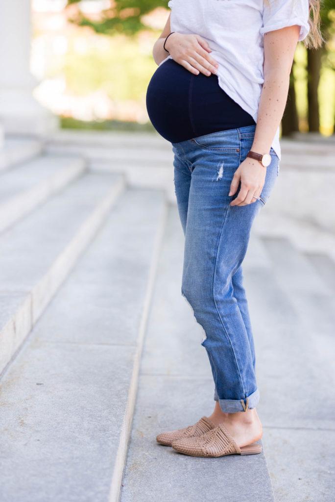 Best Maternity Boyfriend Jeans | Elisabeth McKnight