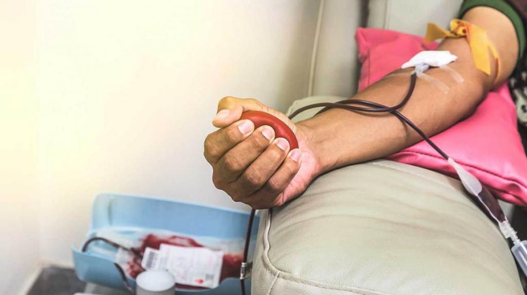 Blood Donations After Shooting, Hurricanes