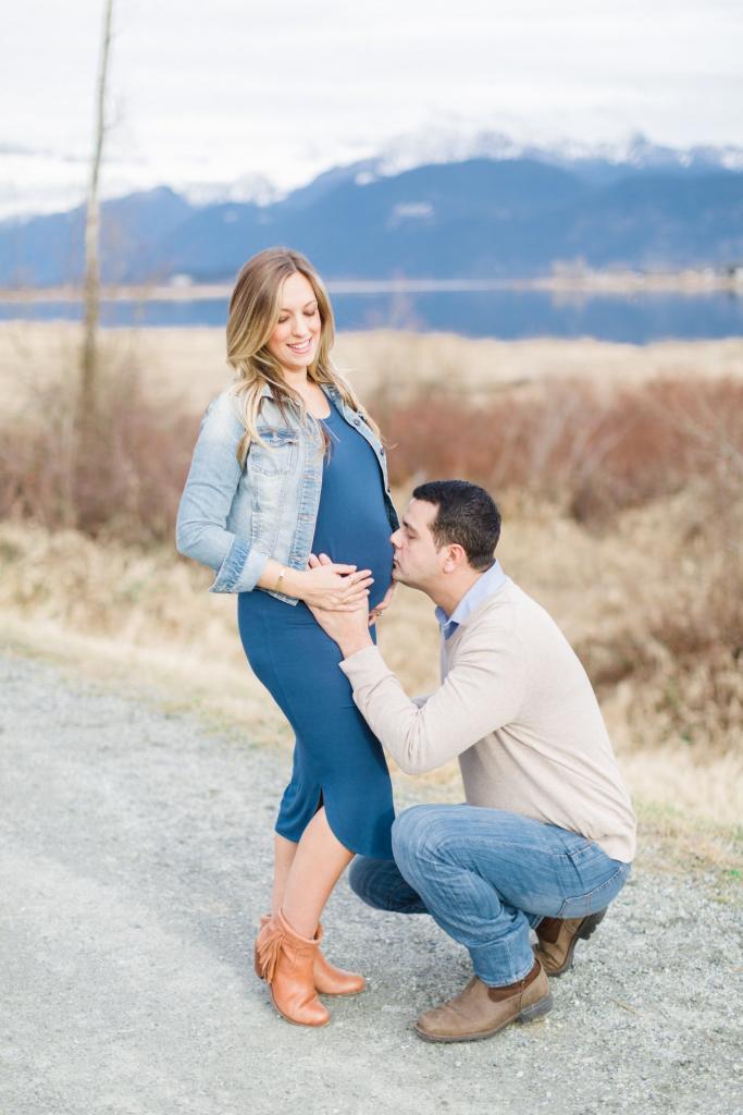 The Importance of Maternity Photos and Expert Tips from our Photographer • This Mama Loves Life