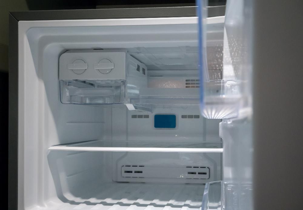 Refrigerator Ice Maker Not Working? Here's How to Fix It