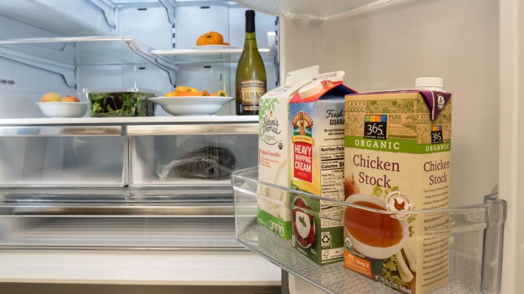 12 Best Refrigerators Under $1,000 of 2022 - Reviewed
