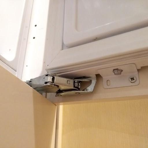 Unable to work out how to tweak integrated fridge cupboard door | DIYnot Forums