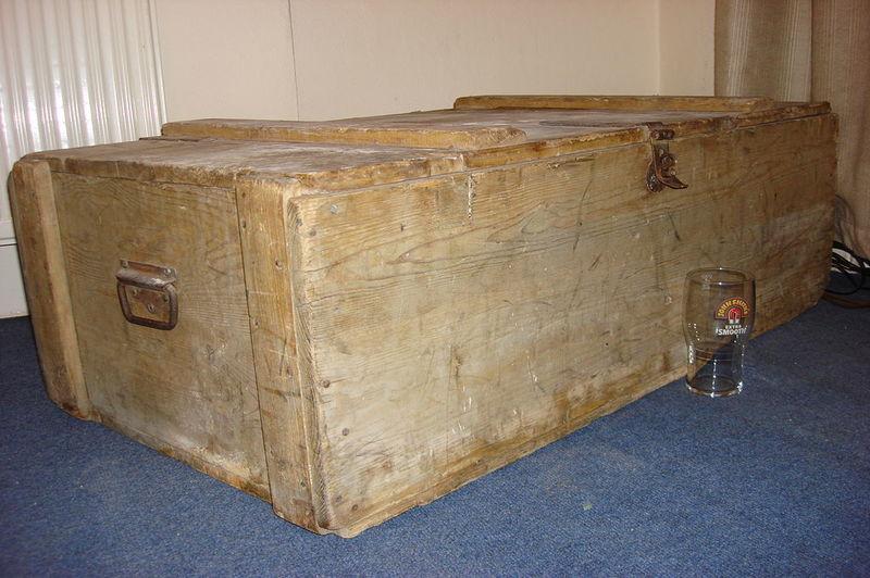 4 Tricks On How To Fix Water Damaged Cedar Chest Easily - Krostrade