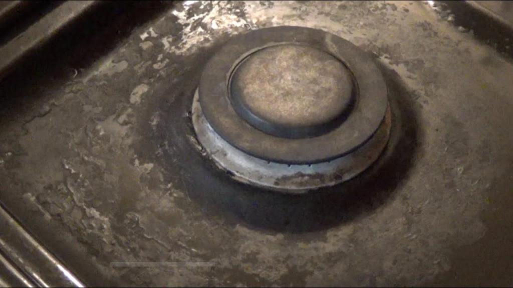 How to Clean Your Crusty Stove Top, using Baking Soda and Hydrogen Peroxide - YouTube