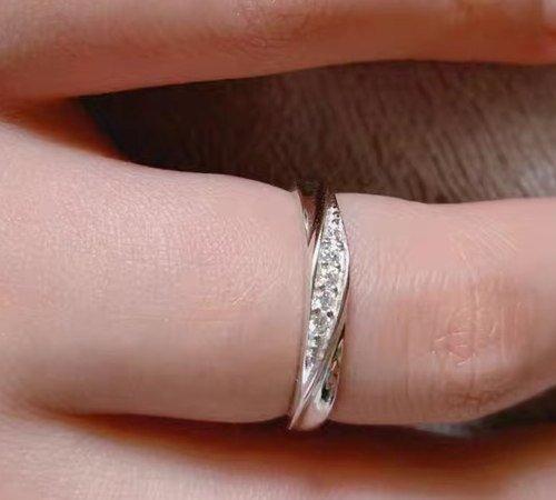 Who Buys the Wedding Bands Man or Woman? - A Fashion Blog