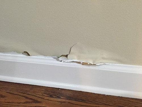 Drywall water damage - what's causing and how do I fix?