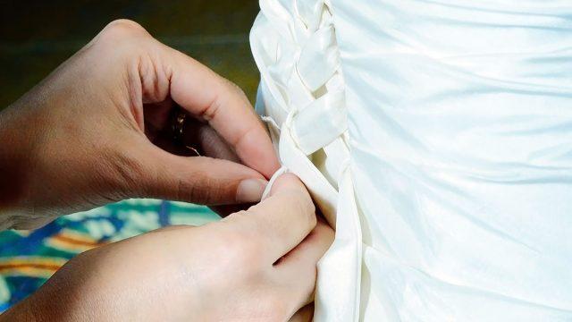 How To Alter a Wedding Dress Yourself • Bridilly