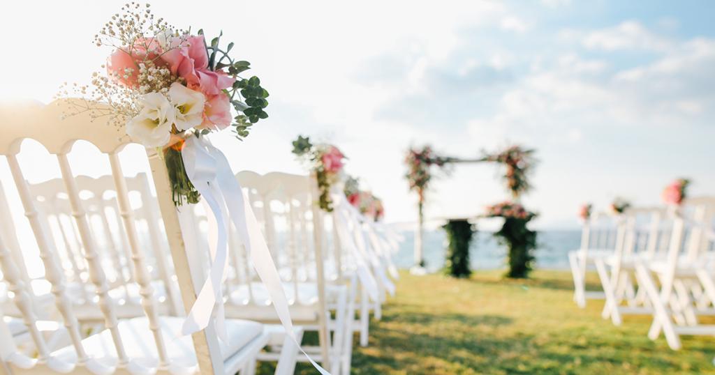 How to Start a Wedding Venue in 6 Easy Steps - NerdWallet