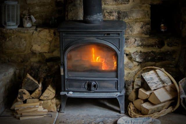 Pellet Stoves: How Do They Work, Types, Advantages and Disadvantages - Conserve Energy Future