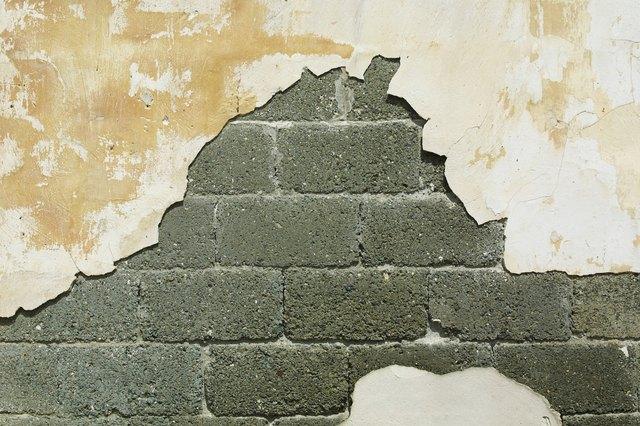 Water-Damaged Concrete Block Walls | Hunker
