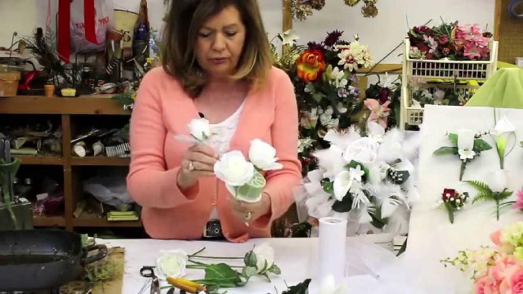 How to Make a Wedding Bouquet with Silk Flowers | Silk Flower Bouquet | Bridal Bouquet - YouTube