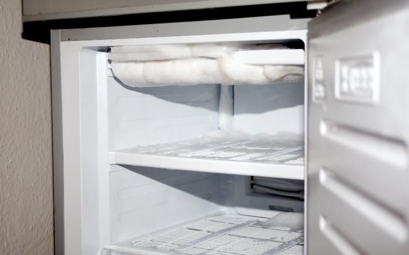 How To Prevent RV Refrigerator From Icing Over - RVing Know How