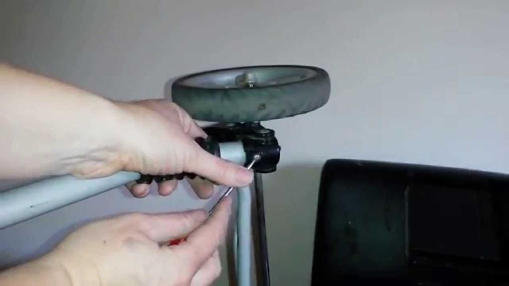 Graco CitiLite stroller - remove back wheel, front wheel & bumper bar - YouTube