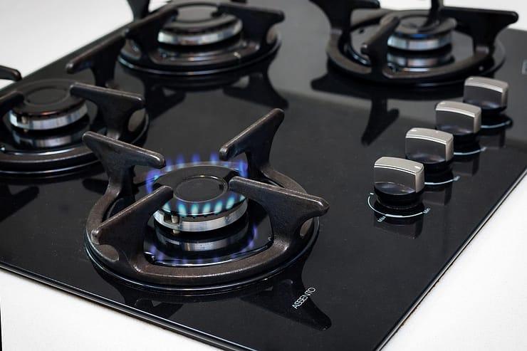 Can you use cast iron on a gas stove top? (Answered) – Cast Iron FAQ