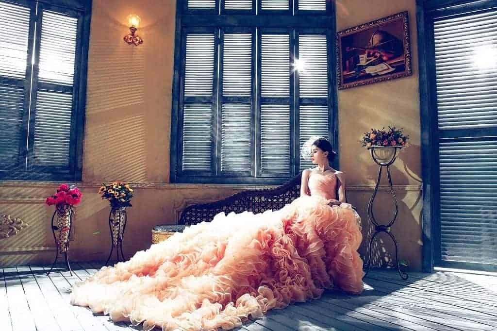 Dying a Wedding Dress | Gosfield Hall