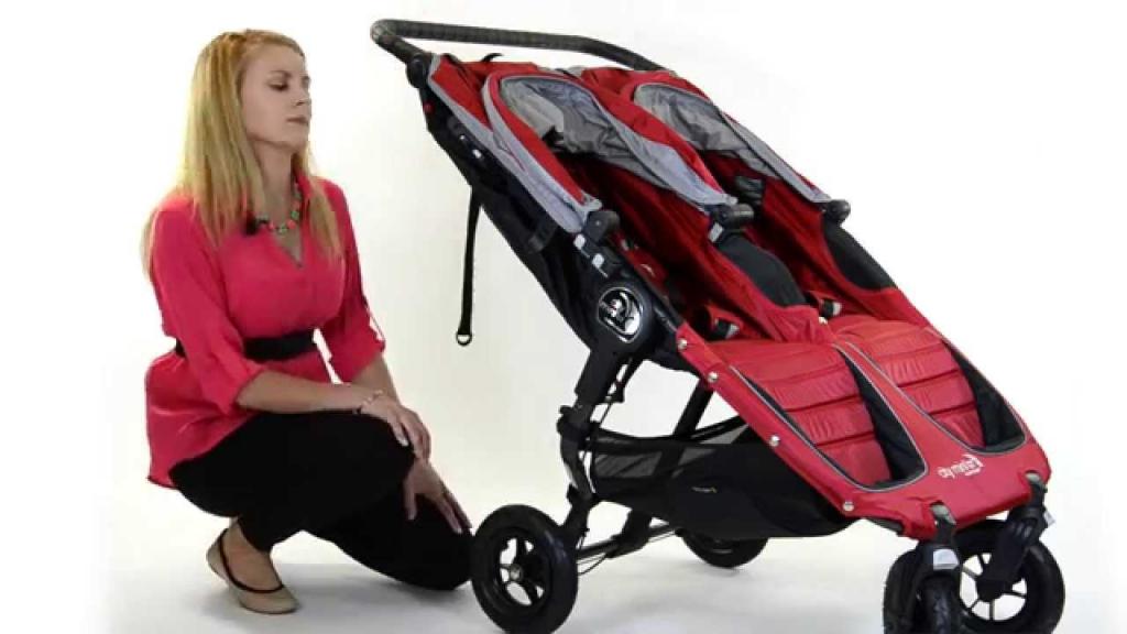 How to fold a City Mini GT double stroller - YouTube