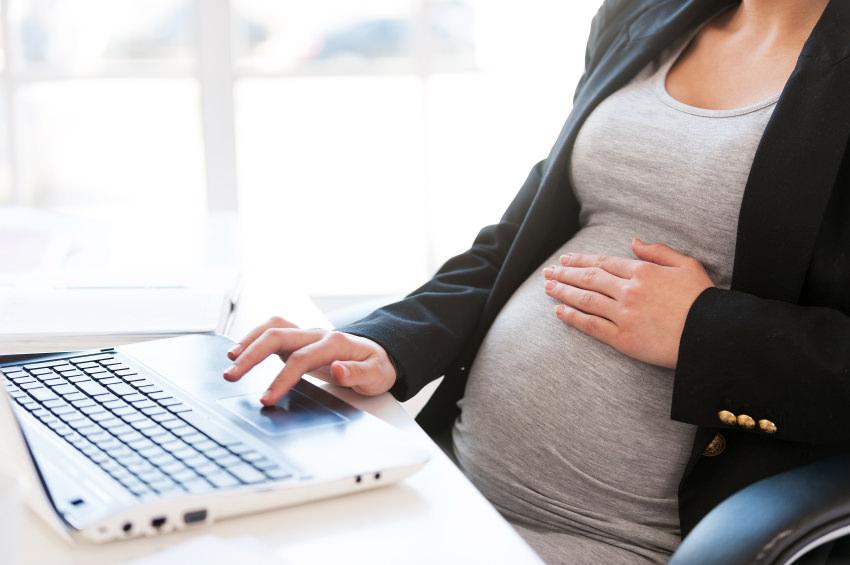Is There An Ideal Time To Start Maternity Leave?