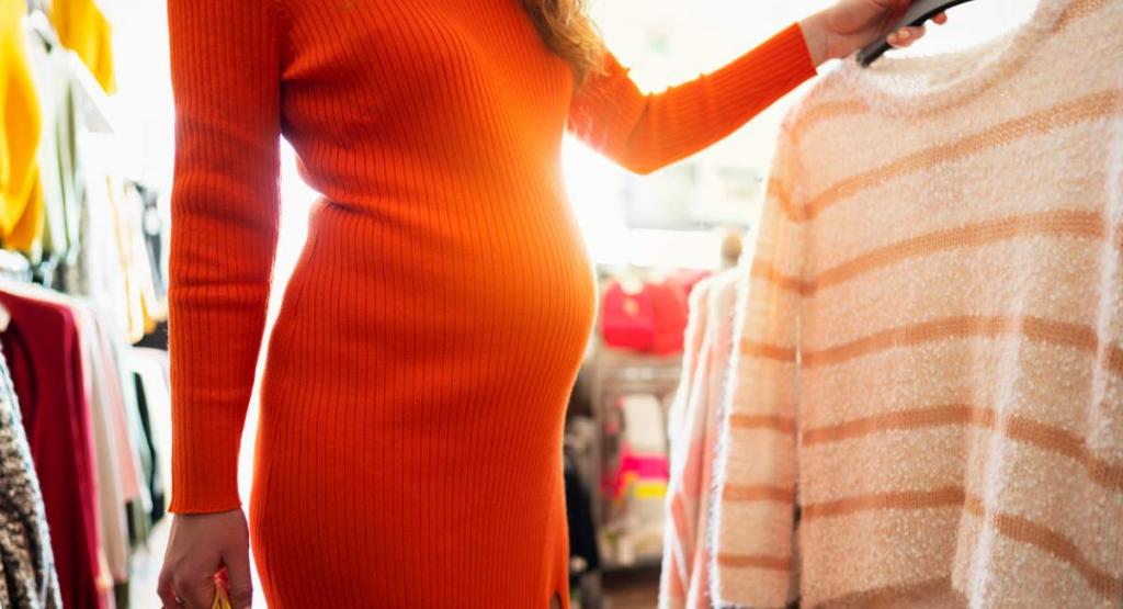 Your Guide to Starting a Maternity Clothing Line