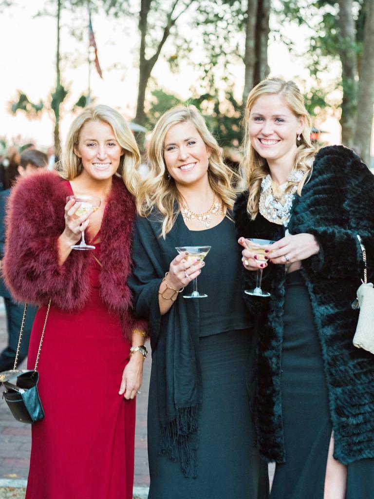 A Guide for Guests: What to Wear to an Outdoor Winter Wedding | Martha Stewart
