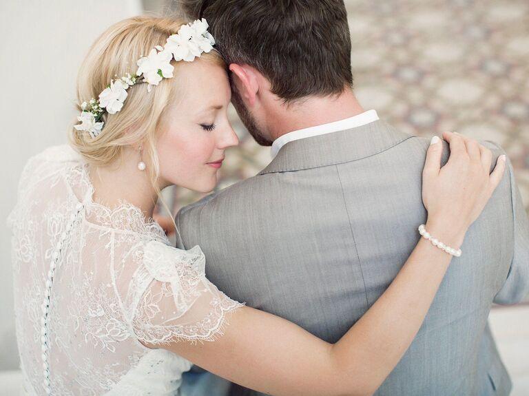 Accessorizing Your Wedding Dress: Rules for Wedding Day Accessories