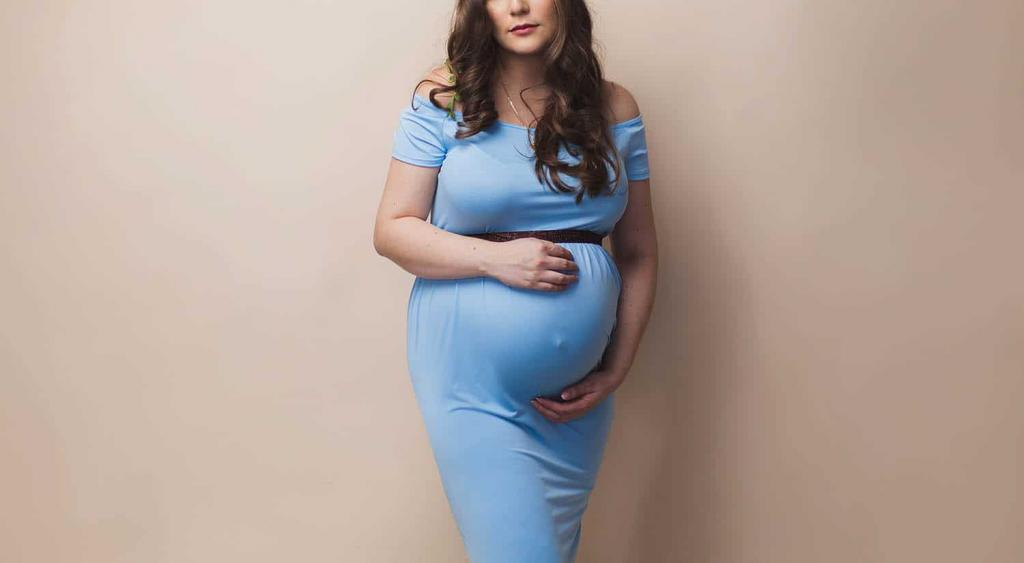 When To Do A Maternity Shoot? Everything To Know!